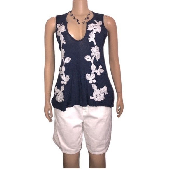 Lucky Brand Top Sleeveless linen Blend blue & white Floral Embroidered size XS - Picture 2 of 11